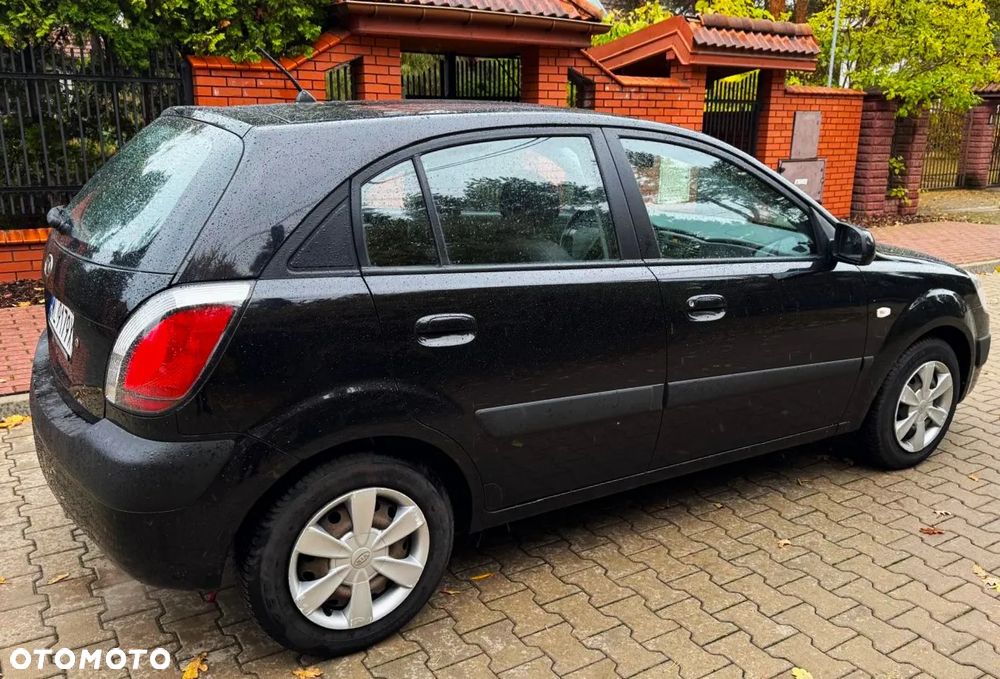 Kia Rio 1.4 (abs swo) / Comfort - 27