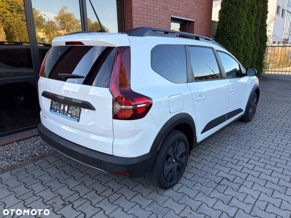 Dacia Jogger 2023 photo 3