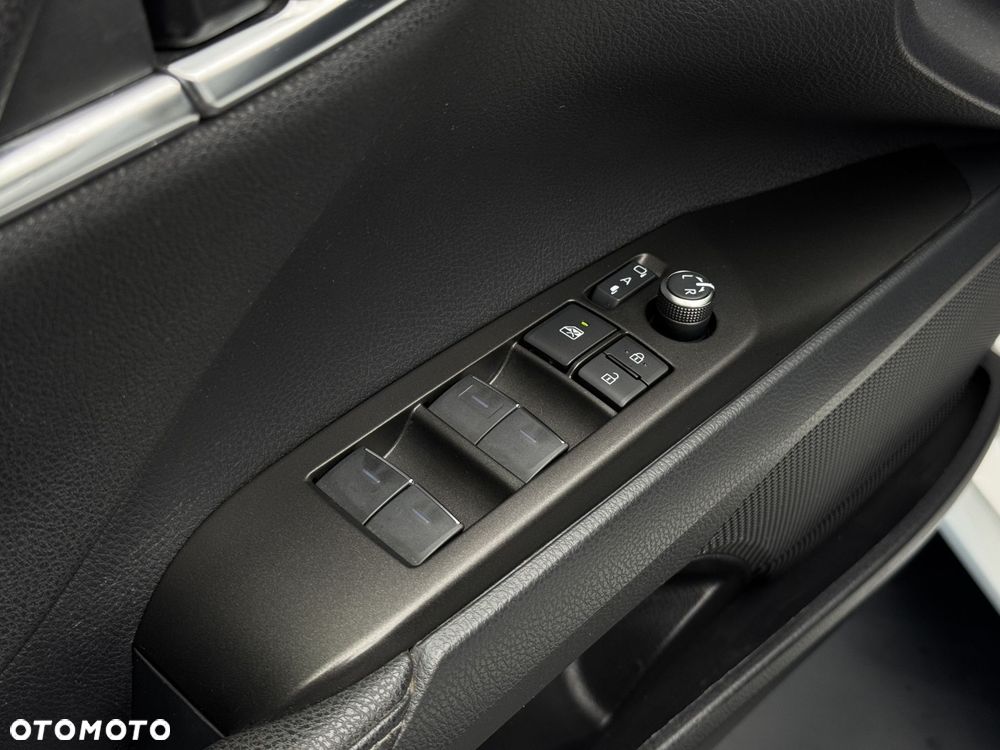 Toyota Camry 2.5 Hybrid Executive CVT - 22