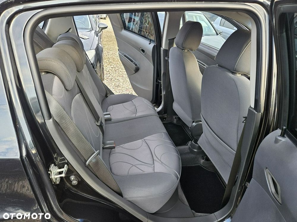 Chevrolet Spark - 11