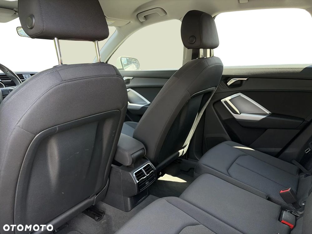 Audi Q3 35 TFSI mHEV S tronic - 19