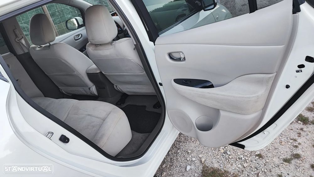 Nissan Leaf 24 kWh (c/ Bateria) Acenta - 8