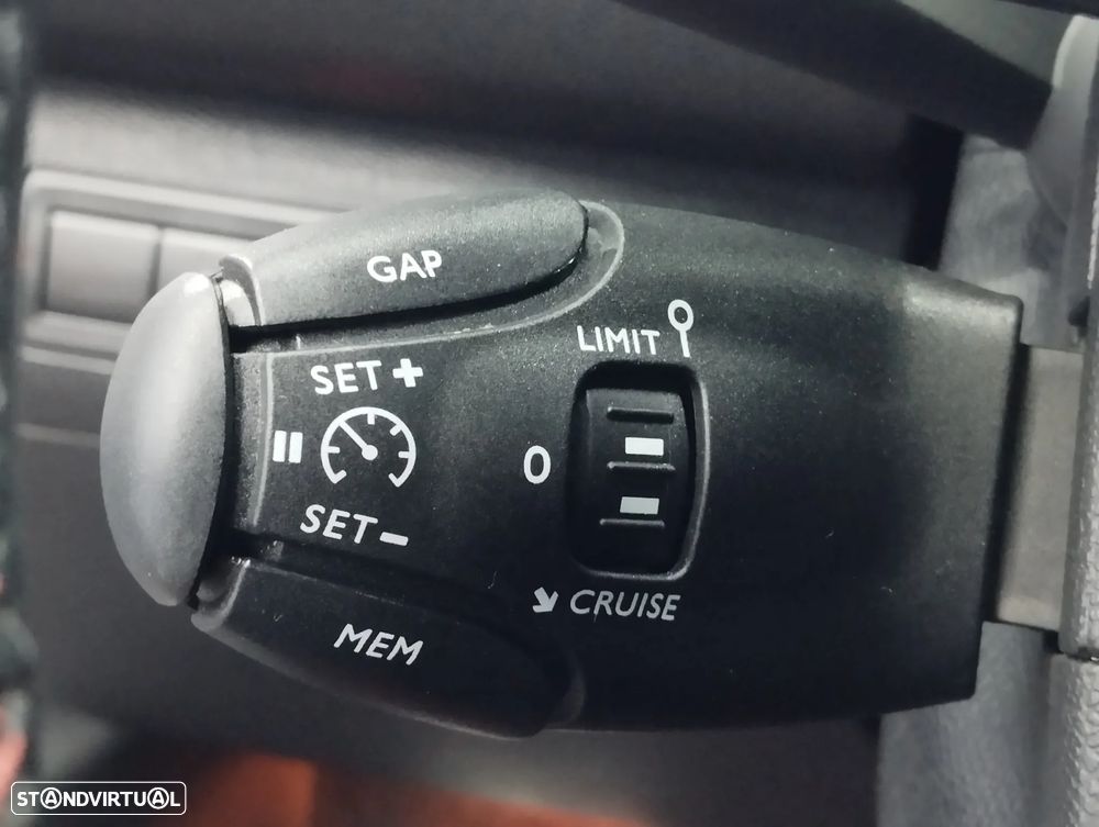 Peugeot 308 SW 1.5 BlueHDi GT Line EAT8 — fotografia 23
