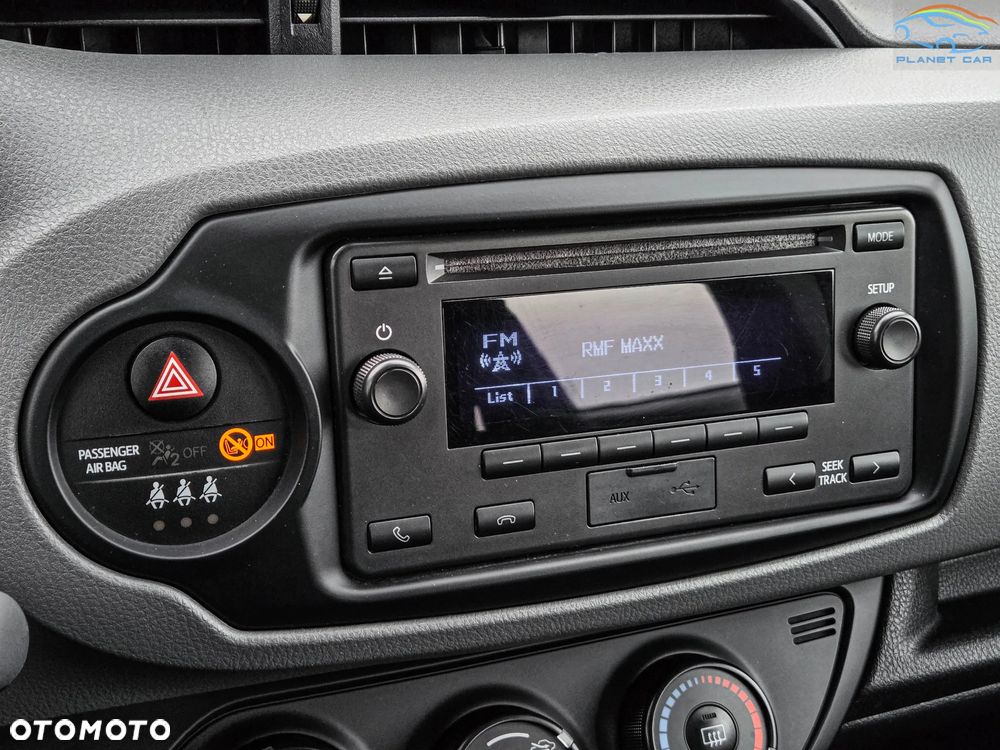 Toyota Yaris 1.0 VVT-i - 30