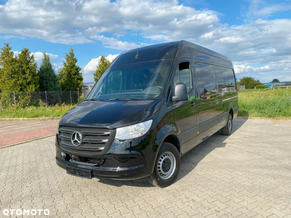 Mercedes-Benz Sprinter - 5