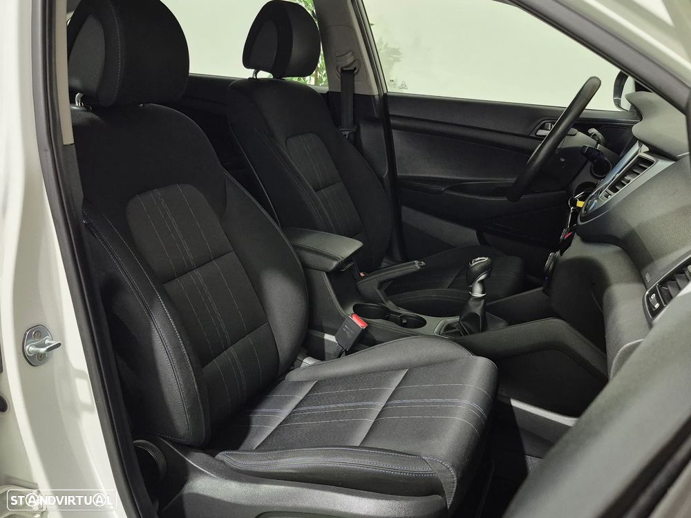 Hyundai Tucson 1.6 GDi Executive - 31
