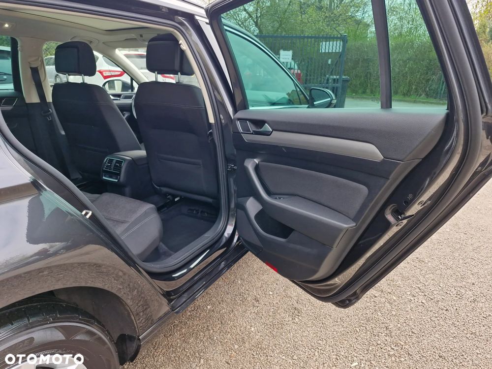 Volkswagen Passat 2.0 TDI BMT Highline DSG7 - 17