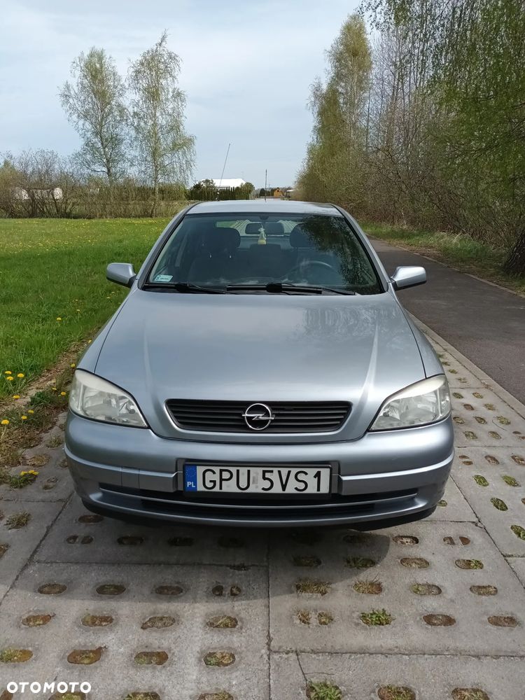 Opel Astra - 4
