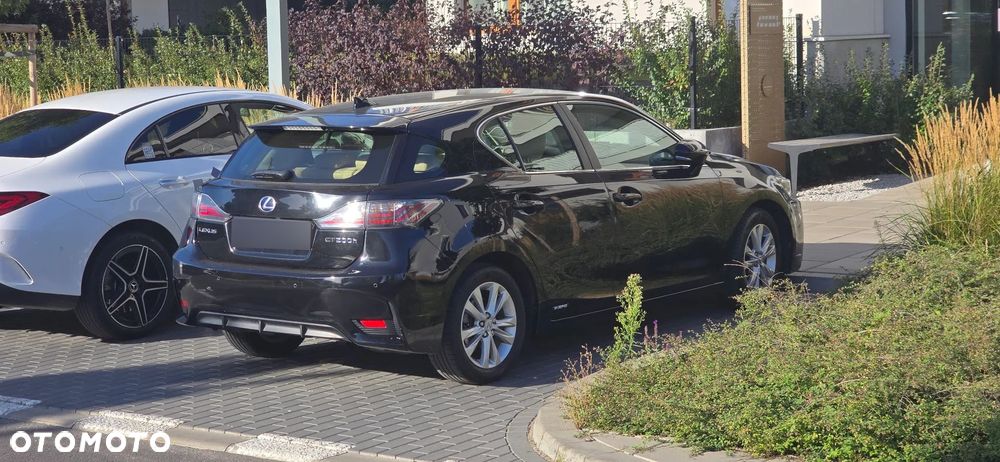 Lexus CT 200h Elite - 8