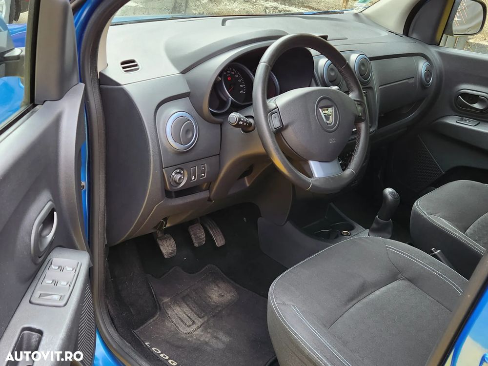 Dacia Lodgy 1.2 TCe 115 CP Stepway - 8