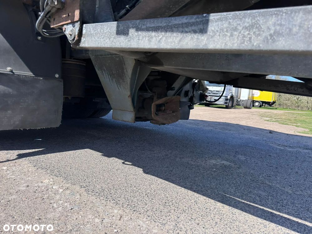 Renault D26 320 (160) - 27