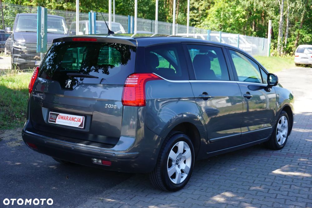 Peugeot 5008 - 3