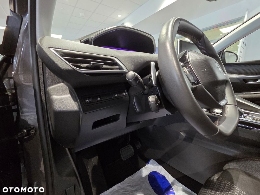 Peugeot 3008 1.2 PureTech Active Pack S&S EAT8 - 13