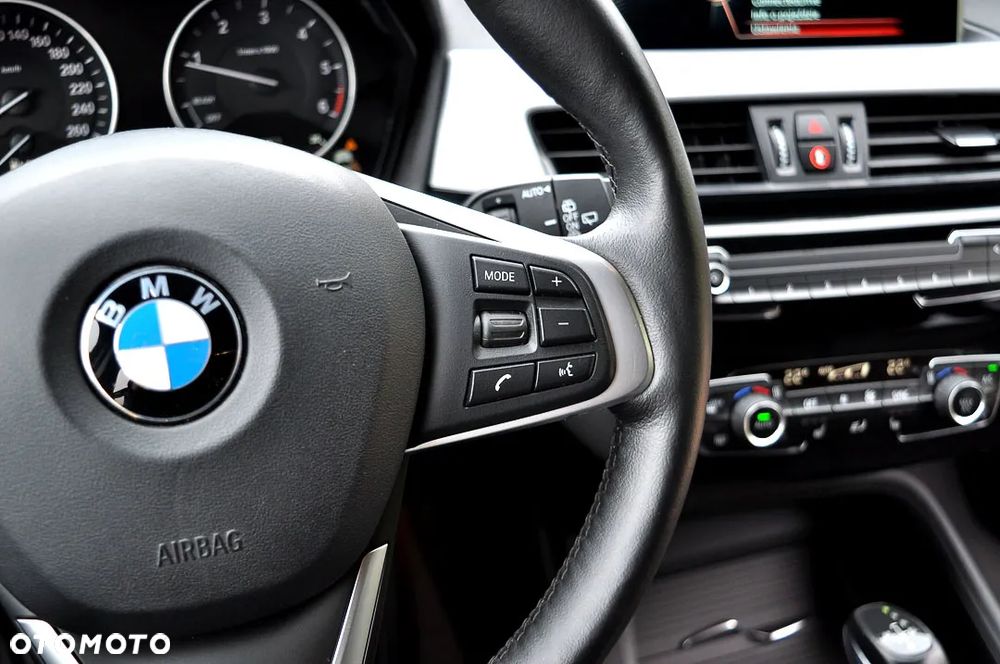 BMW X1 sDrive18d Business Edition - 25