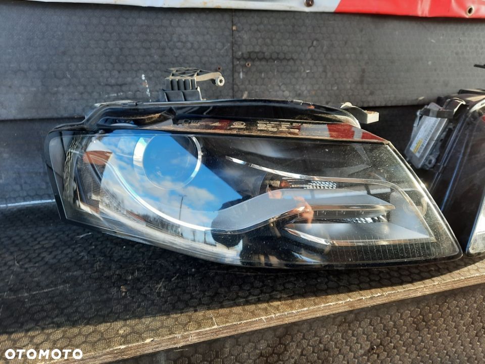AUDI A4 B8 LAMPA BIXENON LED SKRETNY PRAWA ORYG  8K0941004G - 1