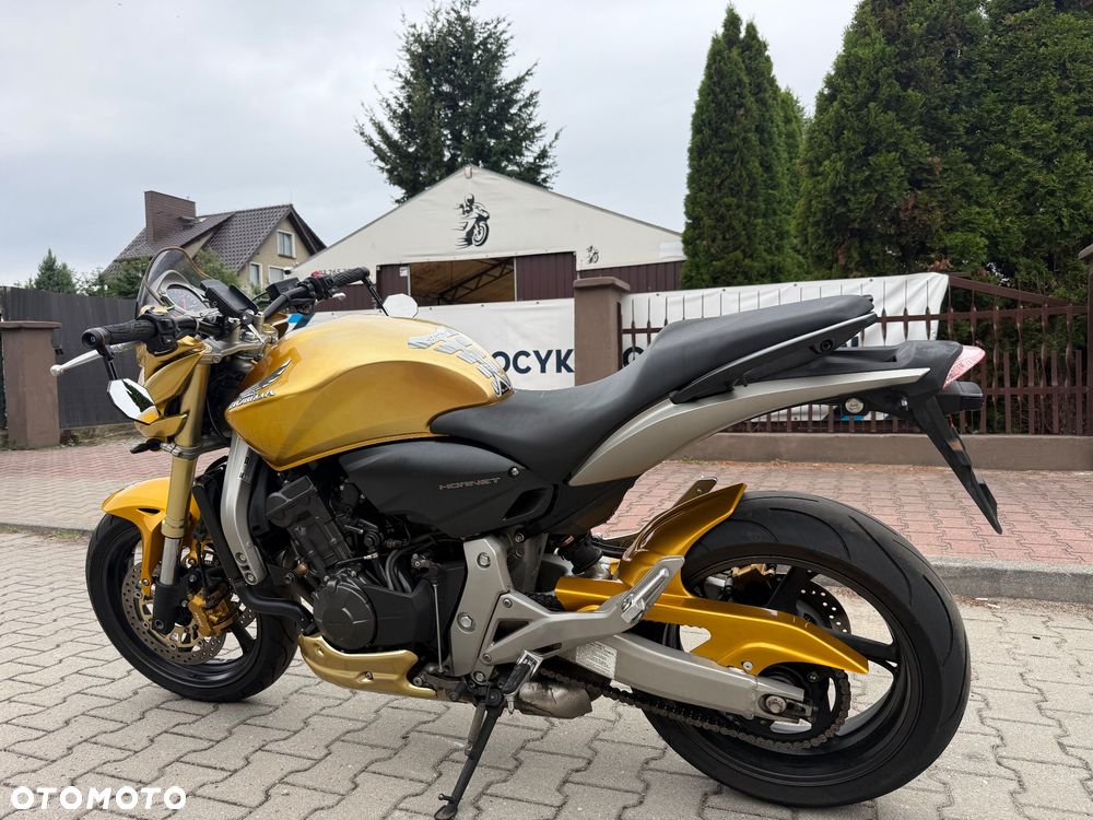 Honda Hornet - 15