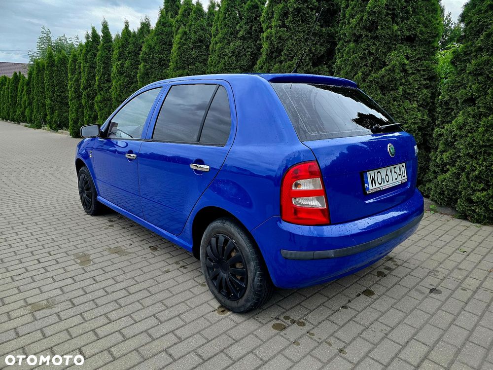 Skoda Fabia 1.4 16V Ambiente - 4
