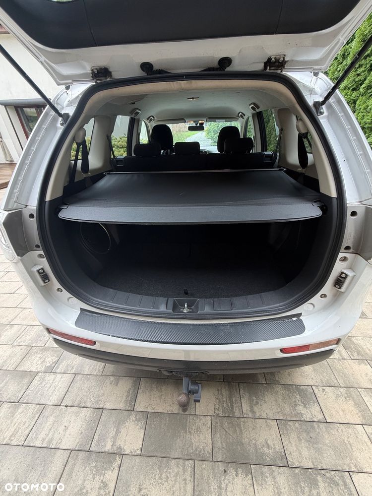 Mitsubishi Outlander 2.2 DID Intense - 7