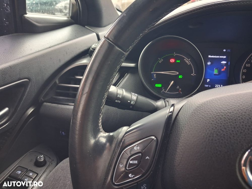 Toyota C-HR 1.8 HSD 4x2 CVT C-enter - 8