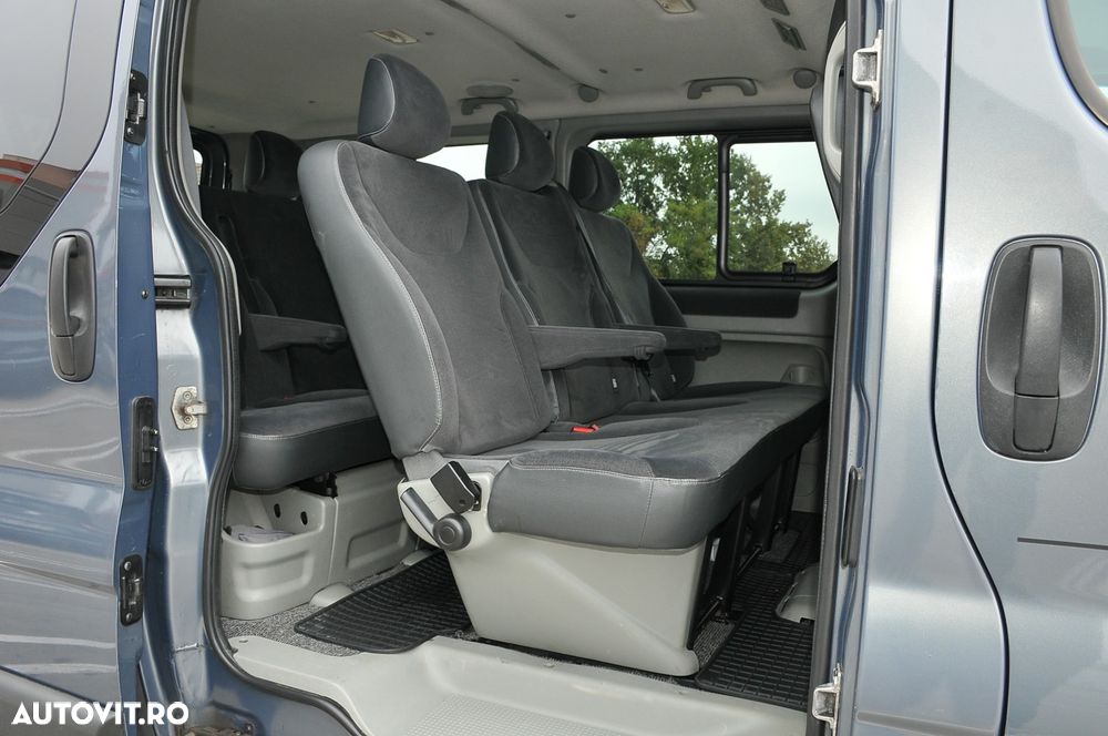 Renault Trafic Grand Passenger 2.0 dCi L2H1 Authentique - 17