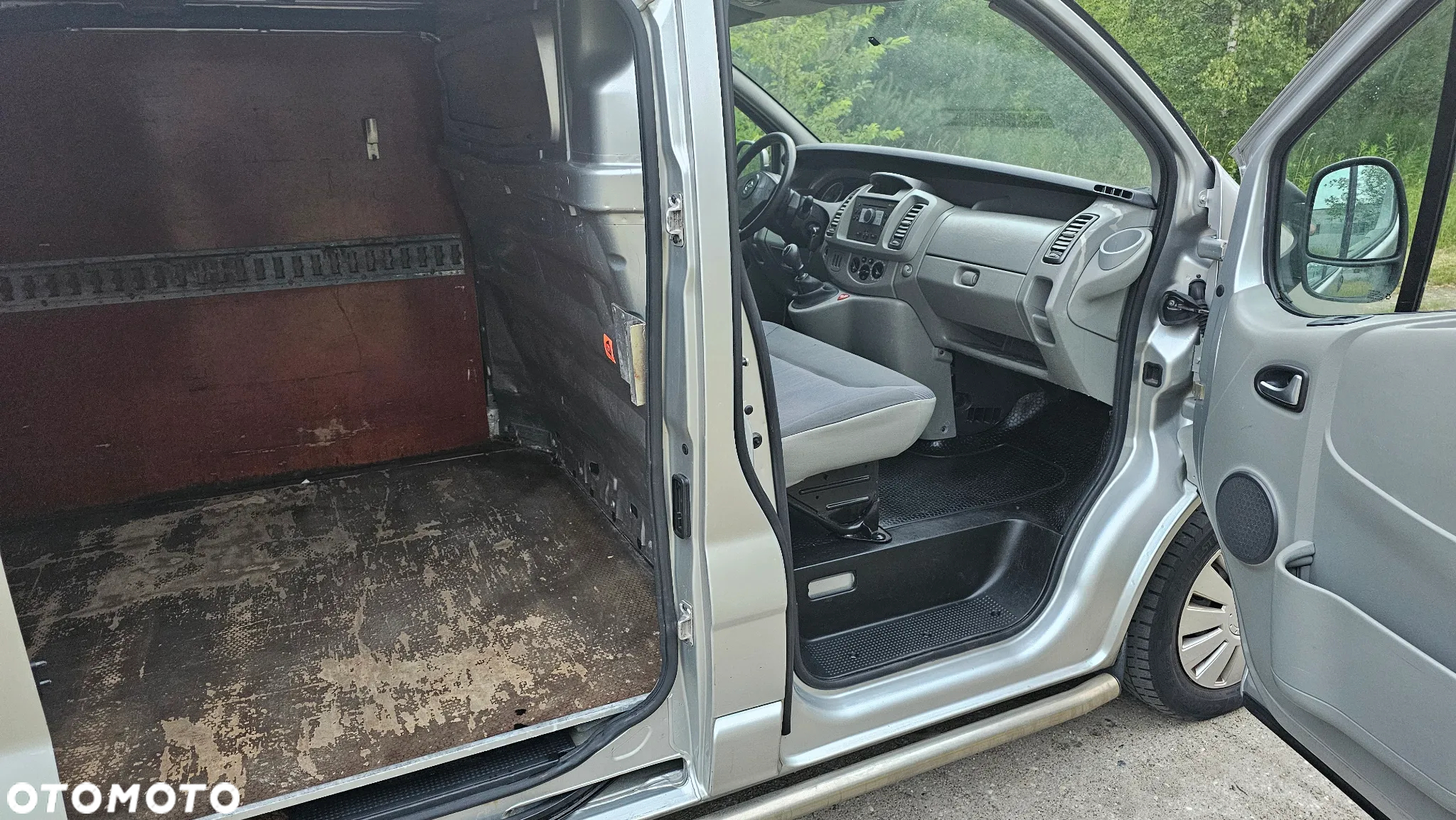 Opel VIVARO - 9
