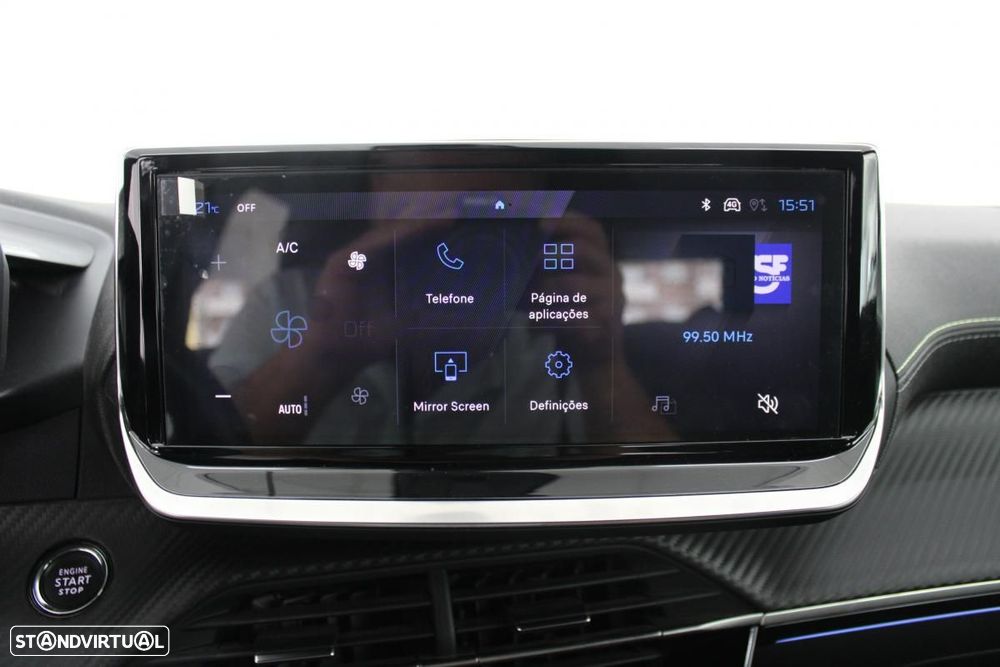 Peugeot e-2008 54 kWh GT - 23