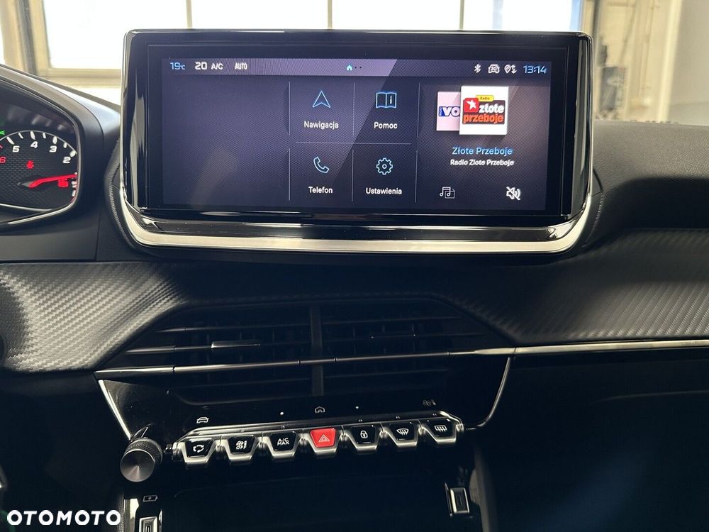 Peugeot 2008 - 13