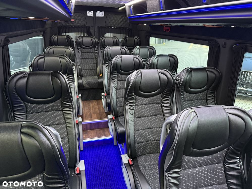 Mercedes-Benz Sprinter 517 Tourist Line - 22