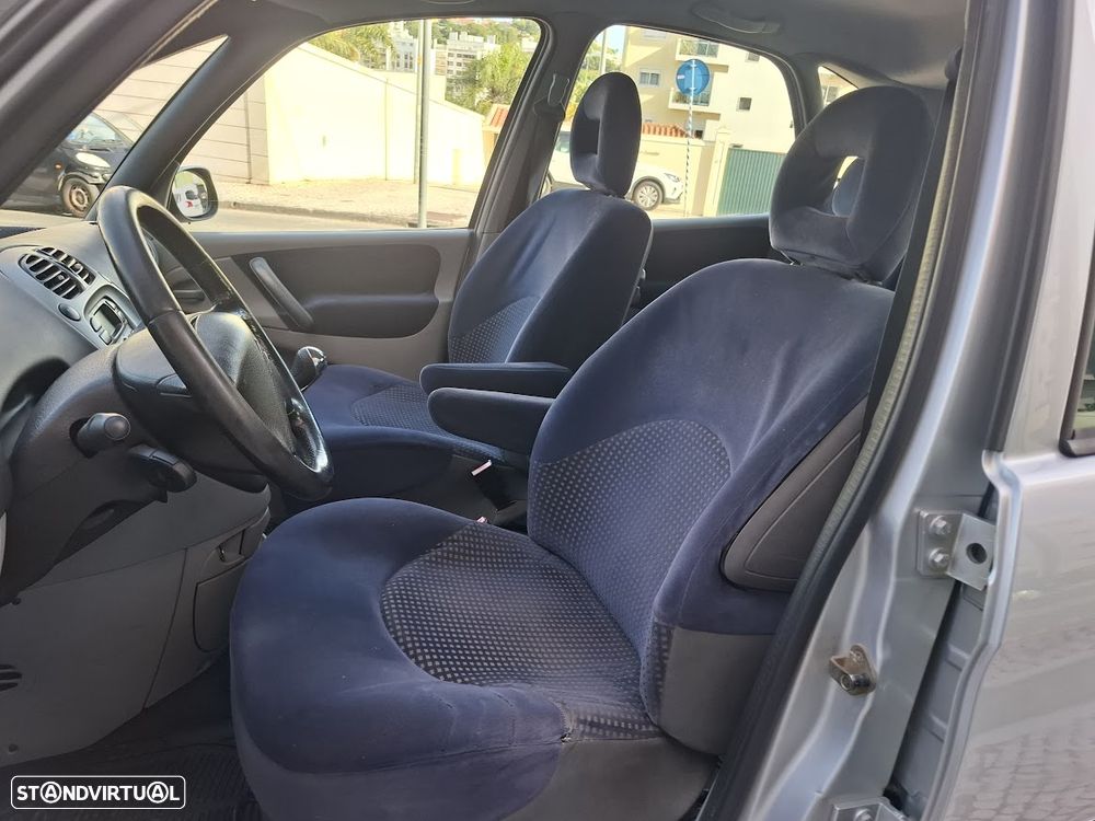 Citroën Xsara Picasso 1.6 HDi Exclusi. - 22
