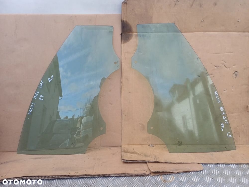 Ford Focus MK3 szyba drzwi lewa prawa 12r kierowcy pasażera - 1
