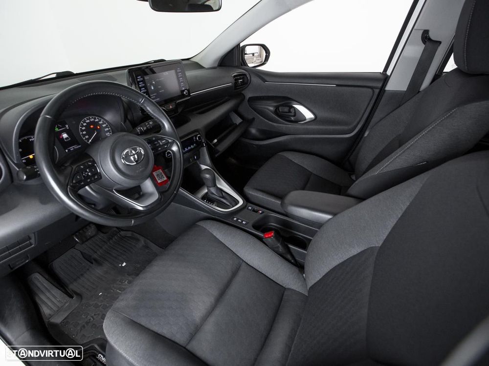 Toyota Yaris 1.5 HDF Comfort - 6