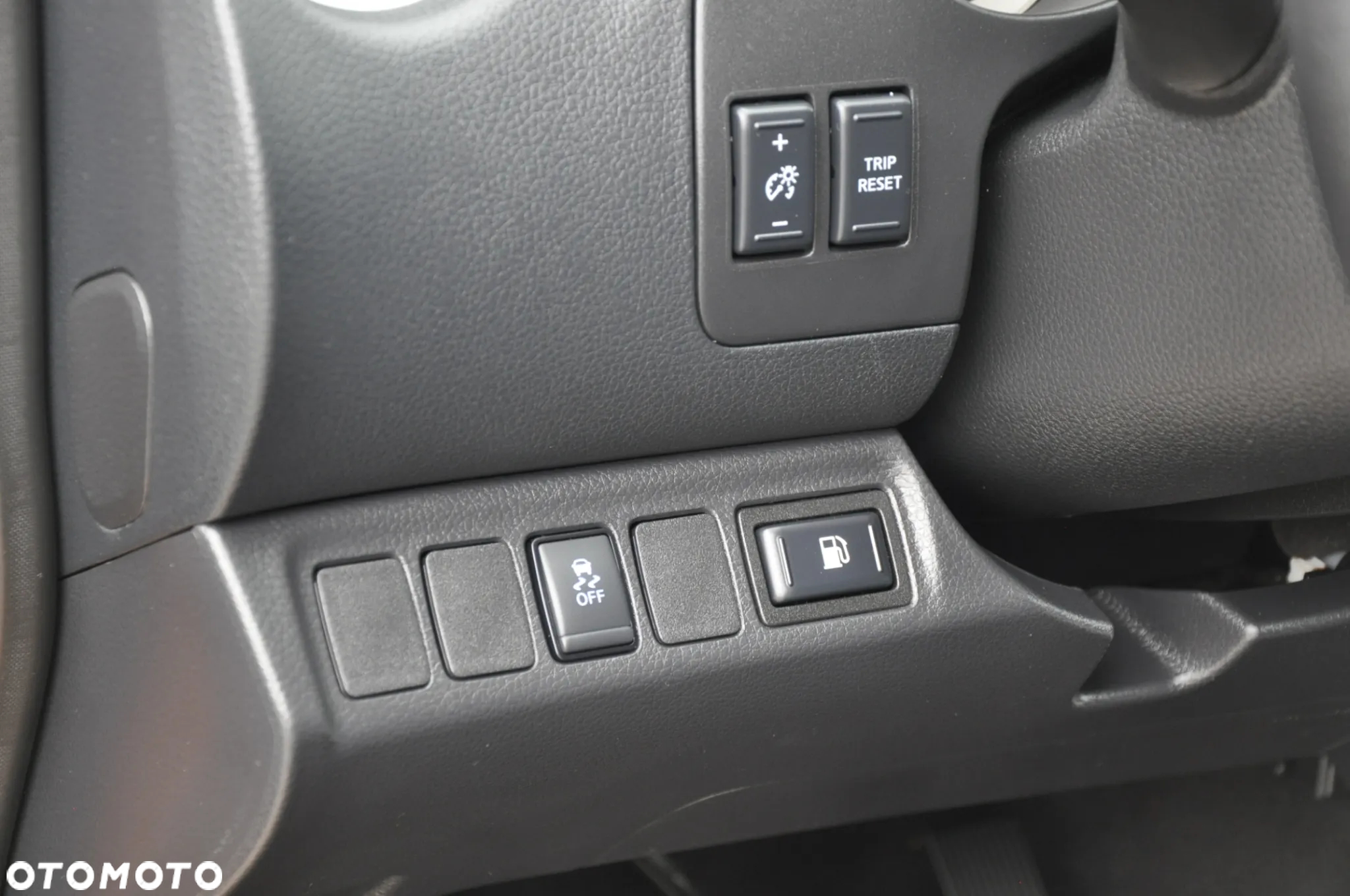 Nissan Navara - 30