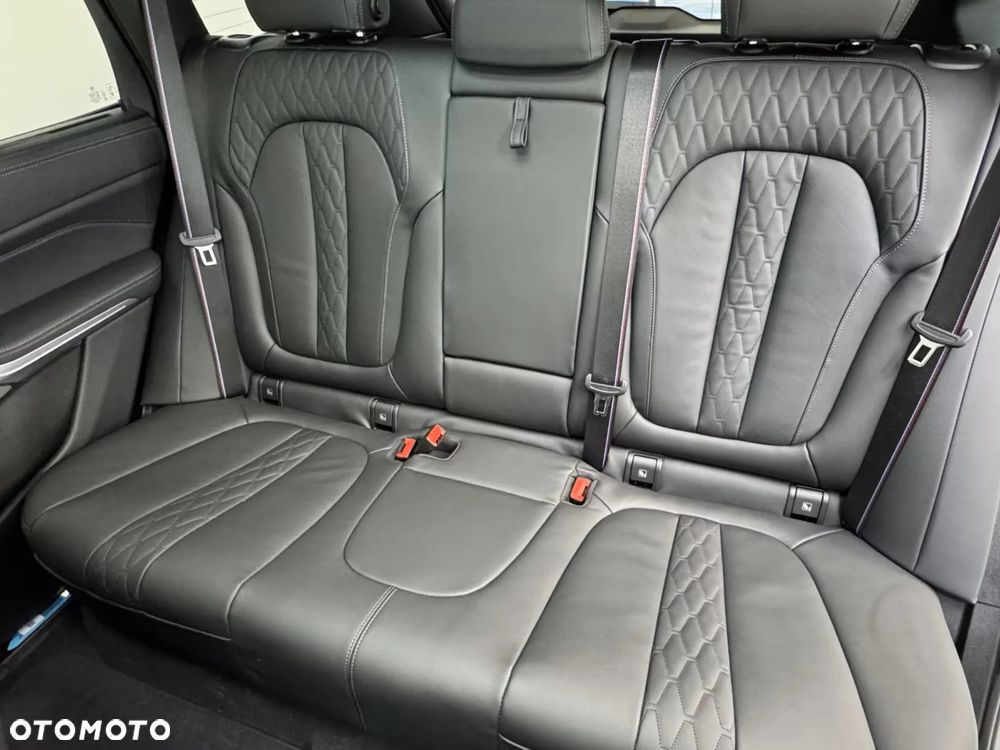 BMW X5 xDrive40d mHEV M Sport sport - 19