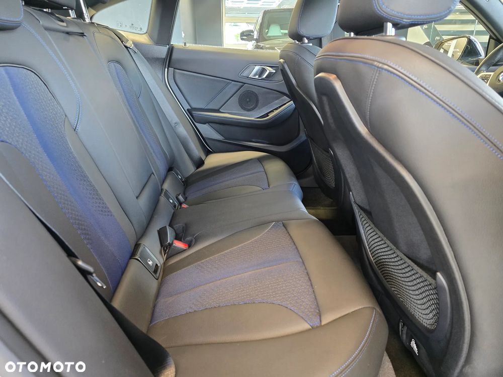 BMW Seria 2 218i M Sport sport - 11