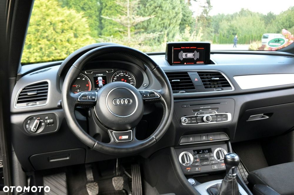 Audi Q3 - 30