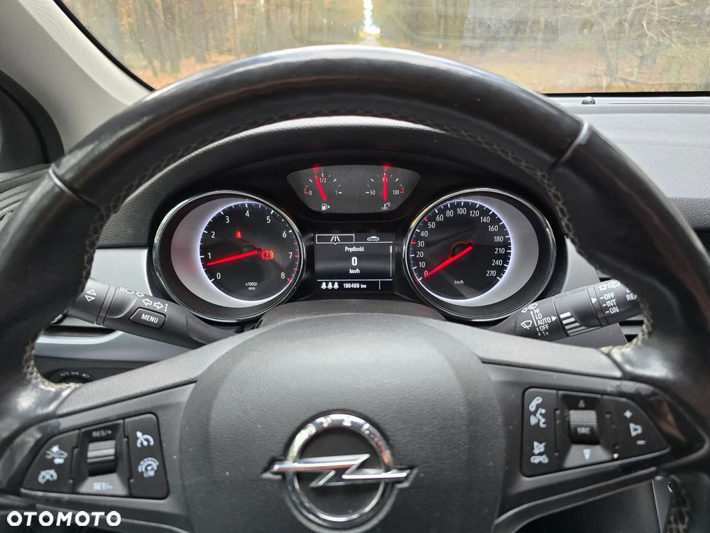 Opel Astra 1.4 Turbo Active - 11