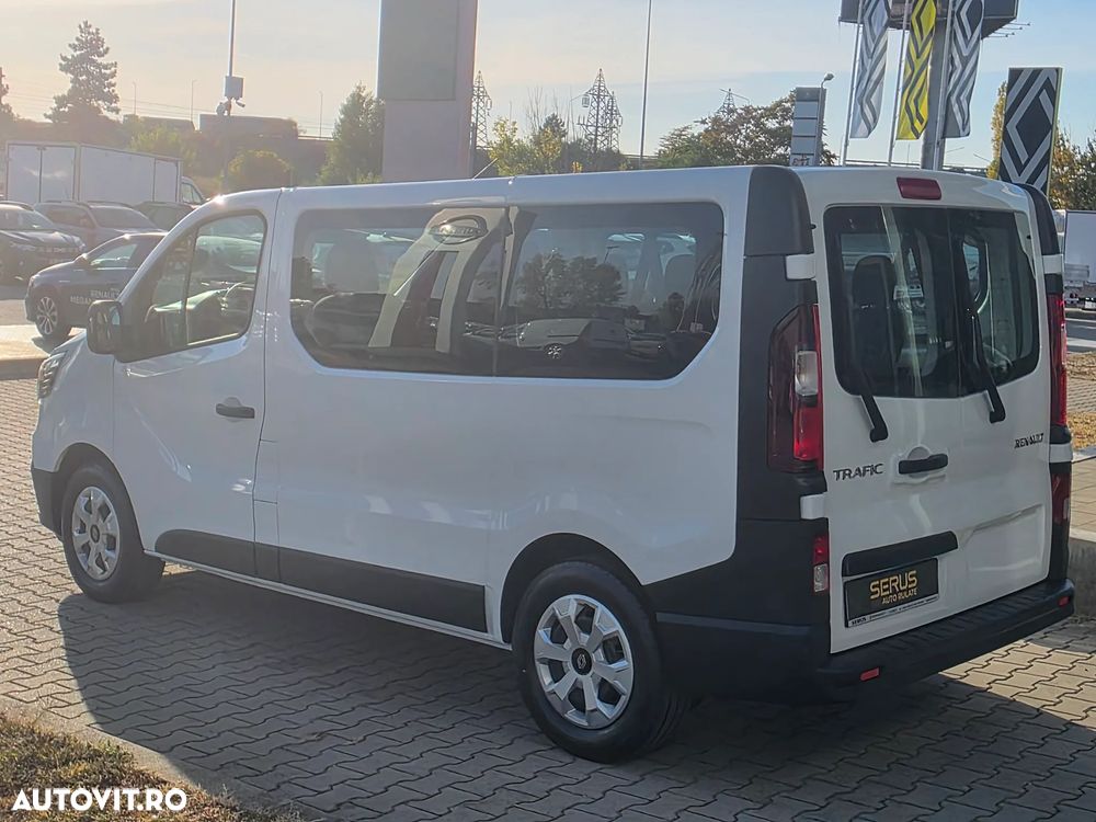 RENAULT Trafic 2025 — imagine 11
