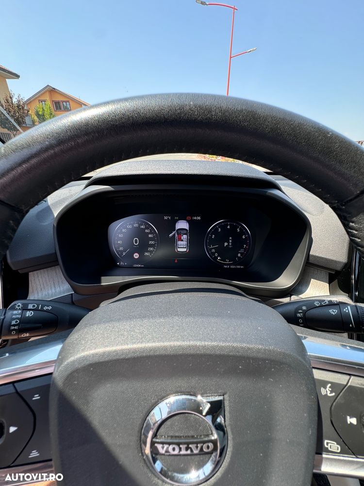 Volvo XC 40 T4 AWD Inscription - 9