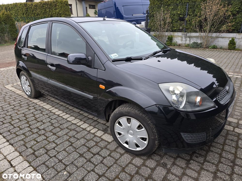 Ford Fiesta 1.3 Style - 1