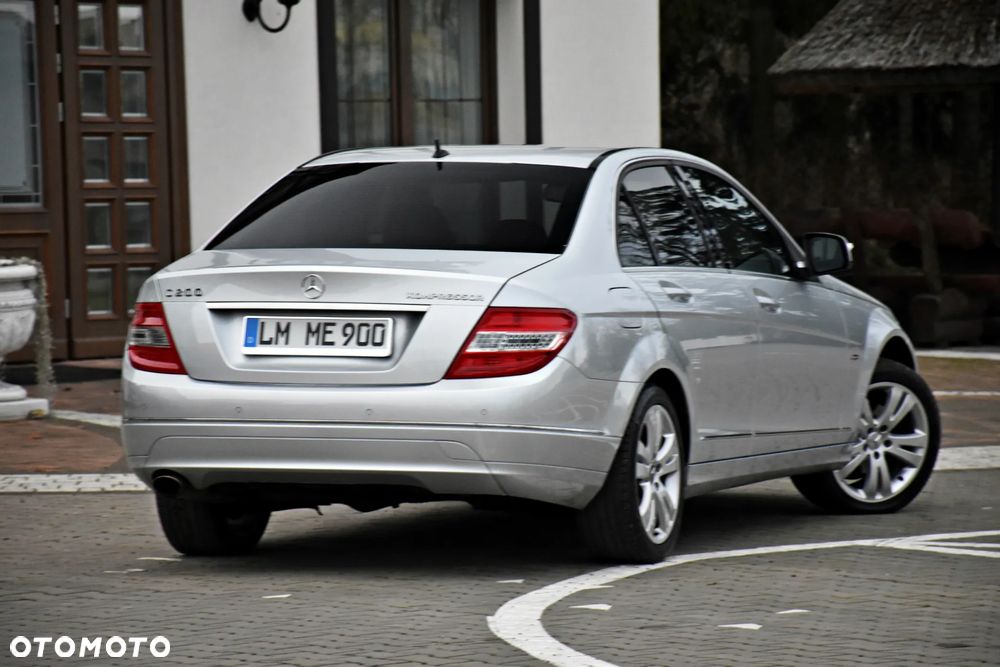 Mercedes-Benz Klasa C 200 7G-TRONIC Avantgarde Edition - 21