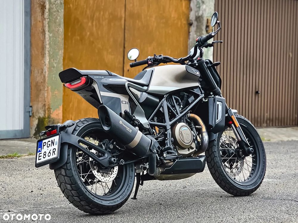 Husqvarna Svartpilen - 2