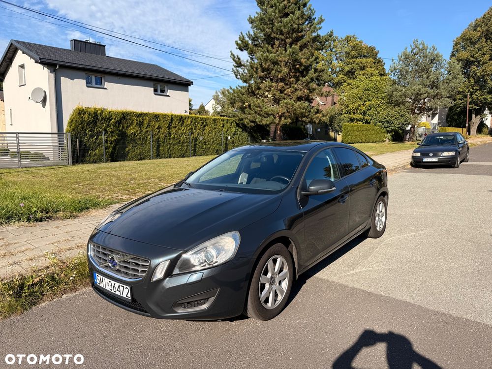 Volvo S60