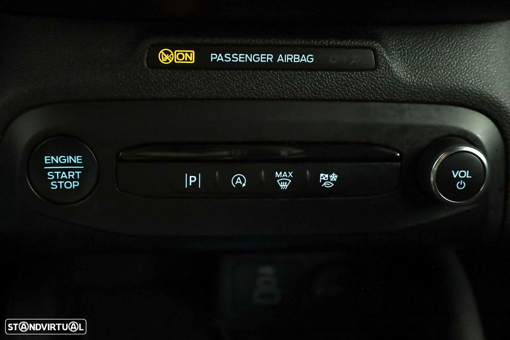 Ford Focus 1.0 EcoBoost MHEV ST-Line X - 14