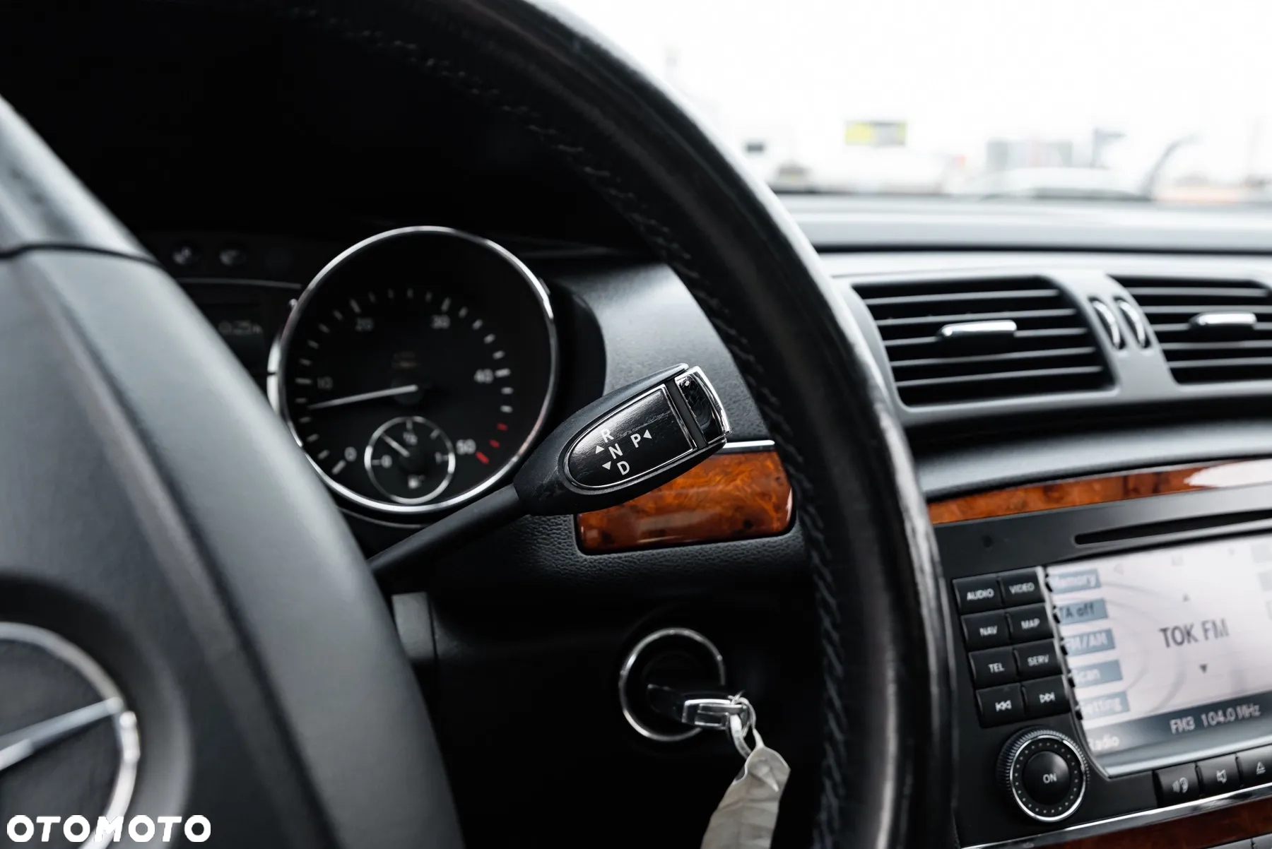 Mercedes-Benz Klasa R 320 CDI 4-Matic - 29