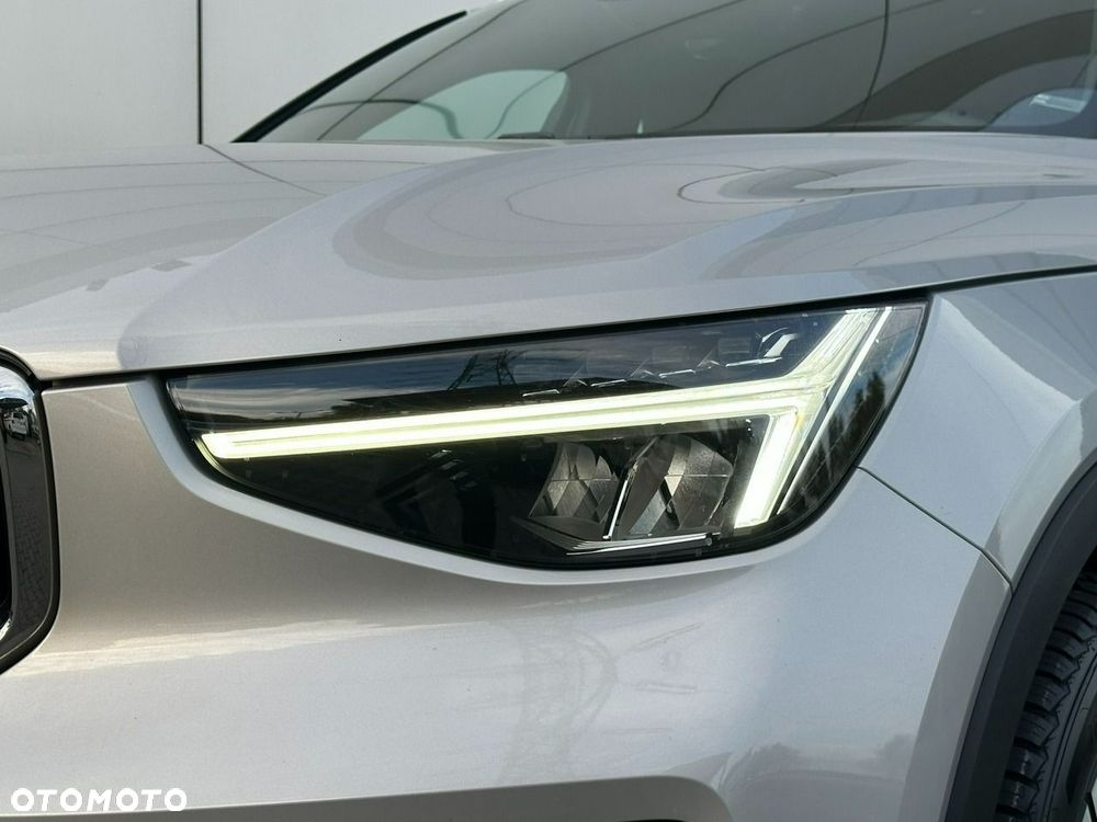Volvo Xc40 2023 photo 5