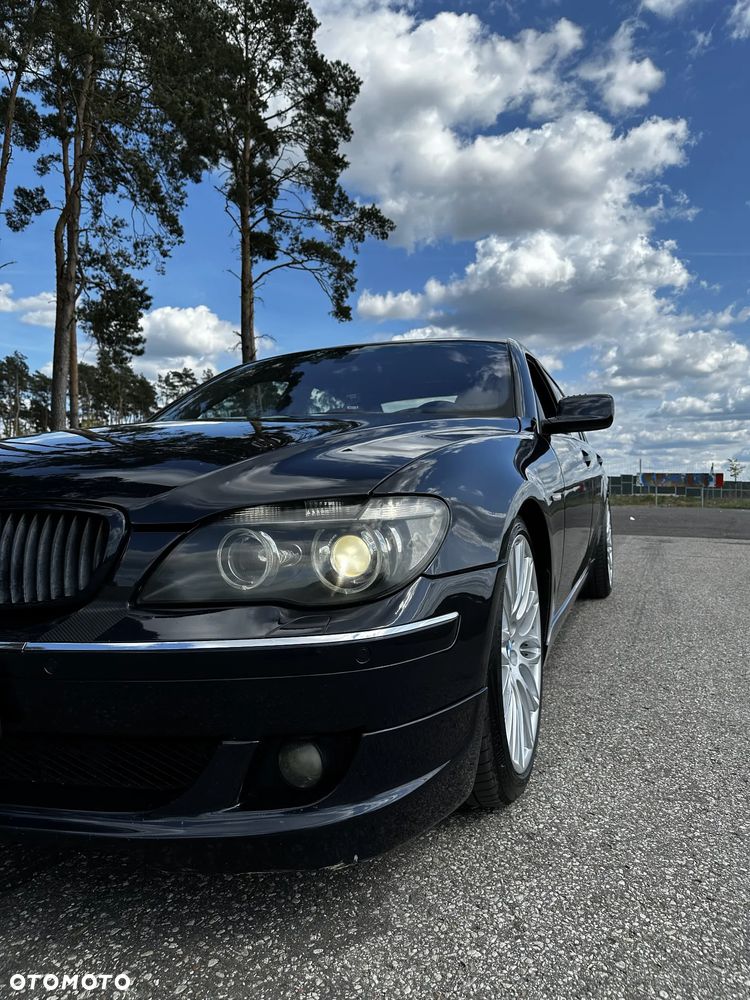 BMW Seria 7 750Li - 13