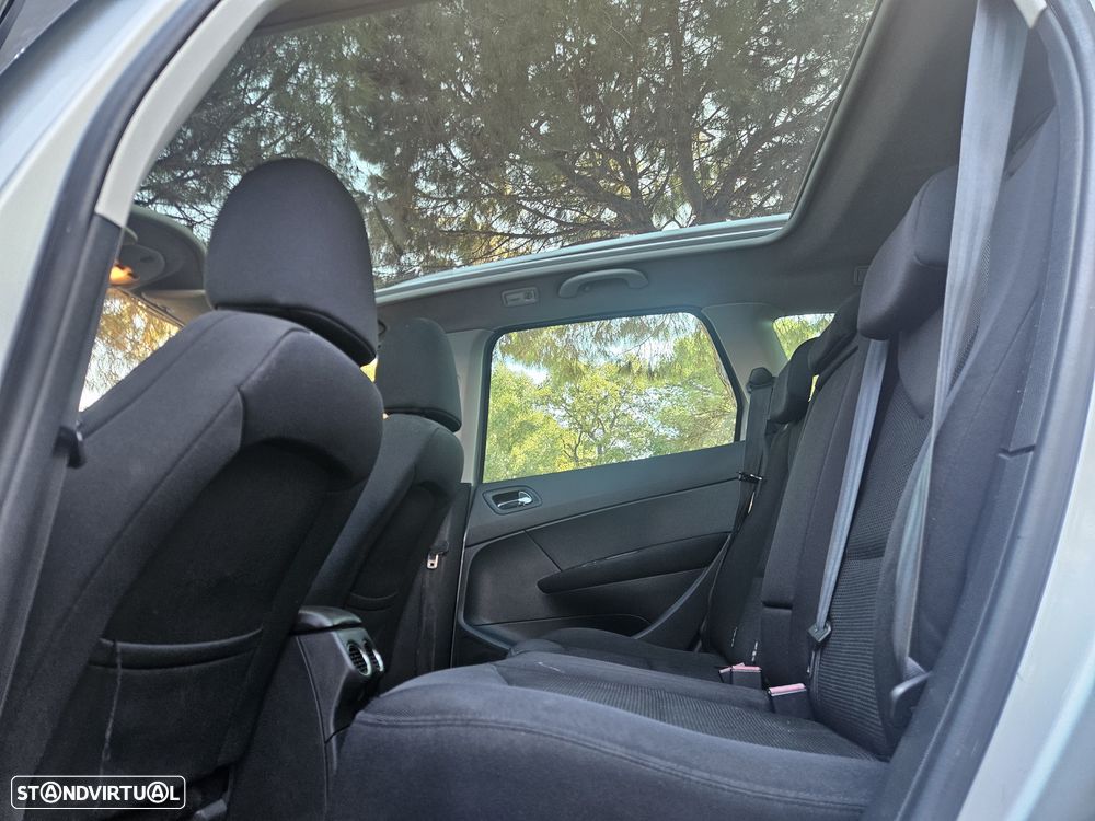 Peugeot 308 SW 1.6 HDi Premium CVM6 - 23