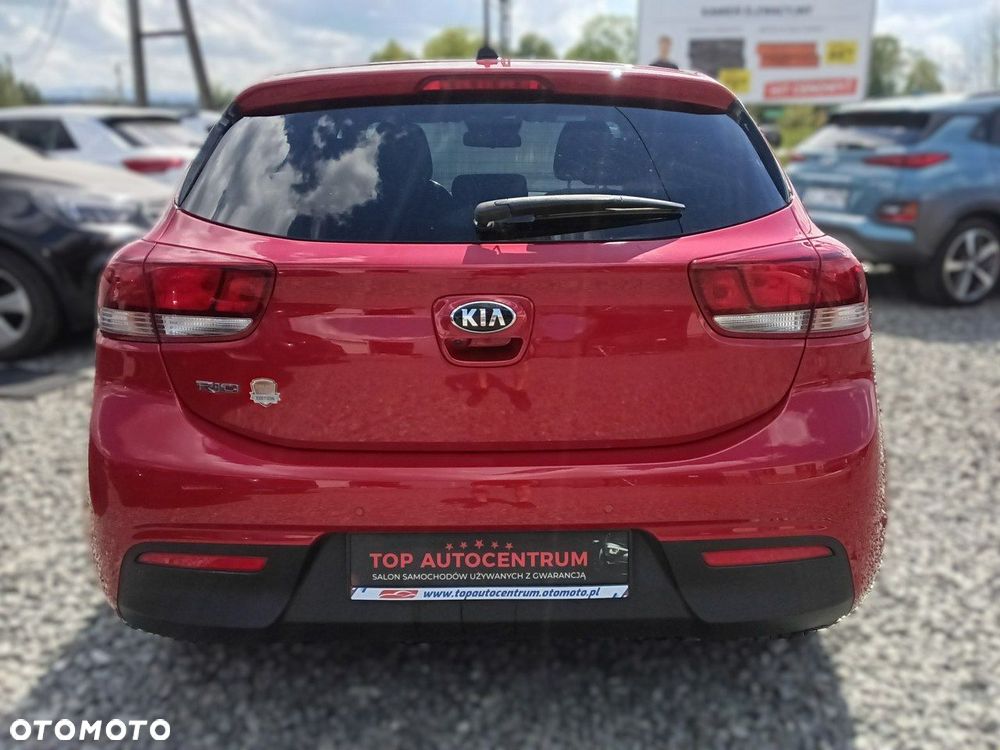 Kia Rio - 5