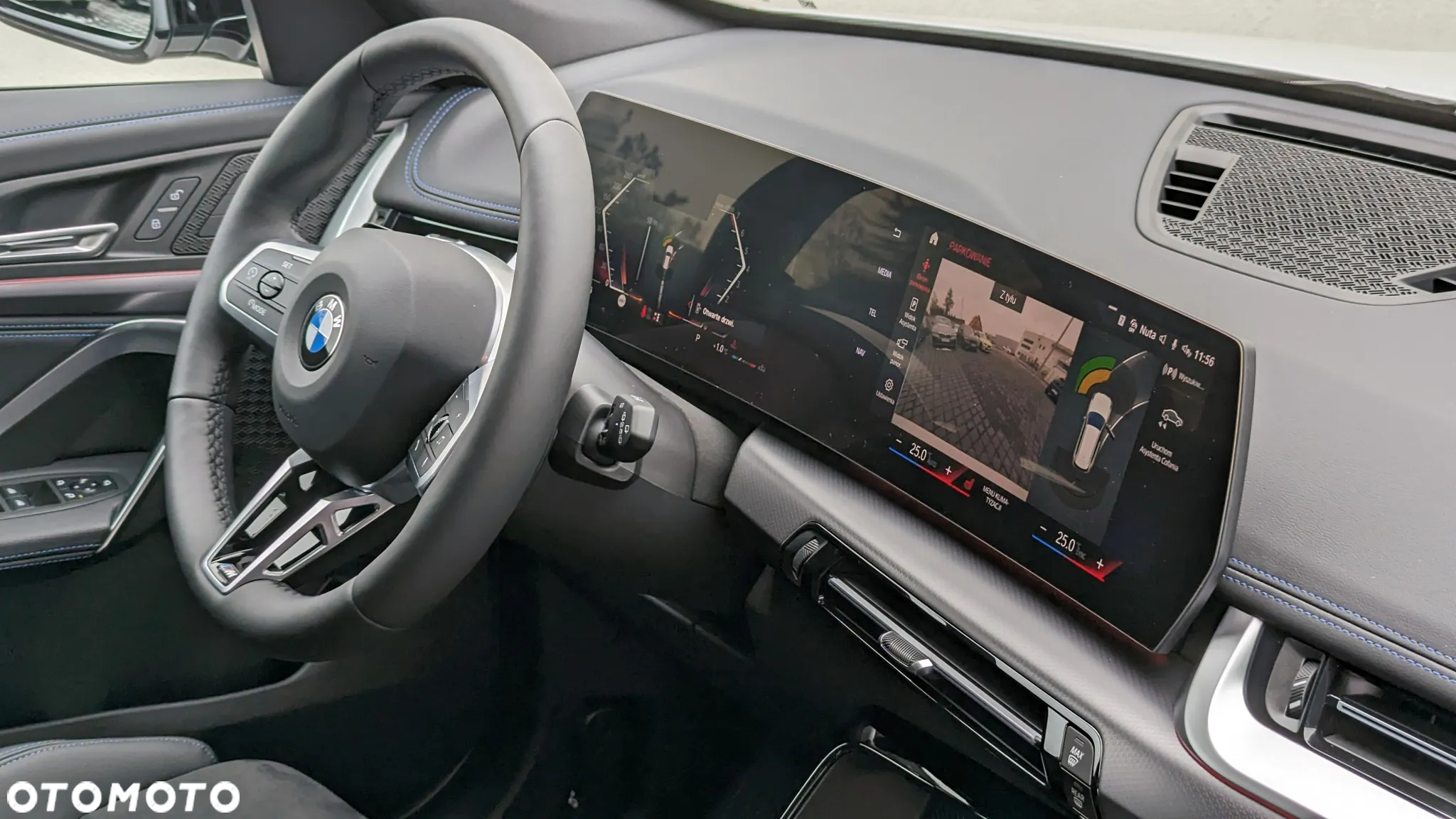 BMW iX1 xDrive30 66.5kWh M Sport - 18