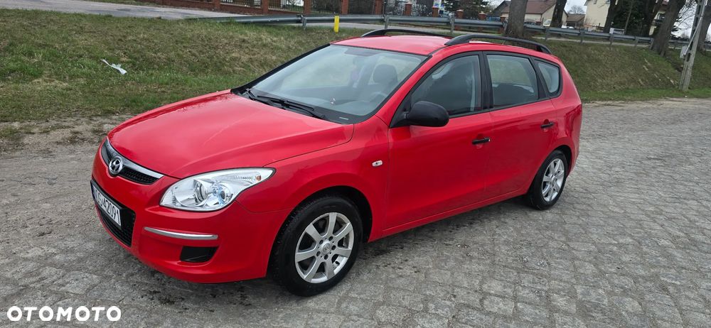 Hyundai i30 1.6 Comfort - 1
